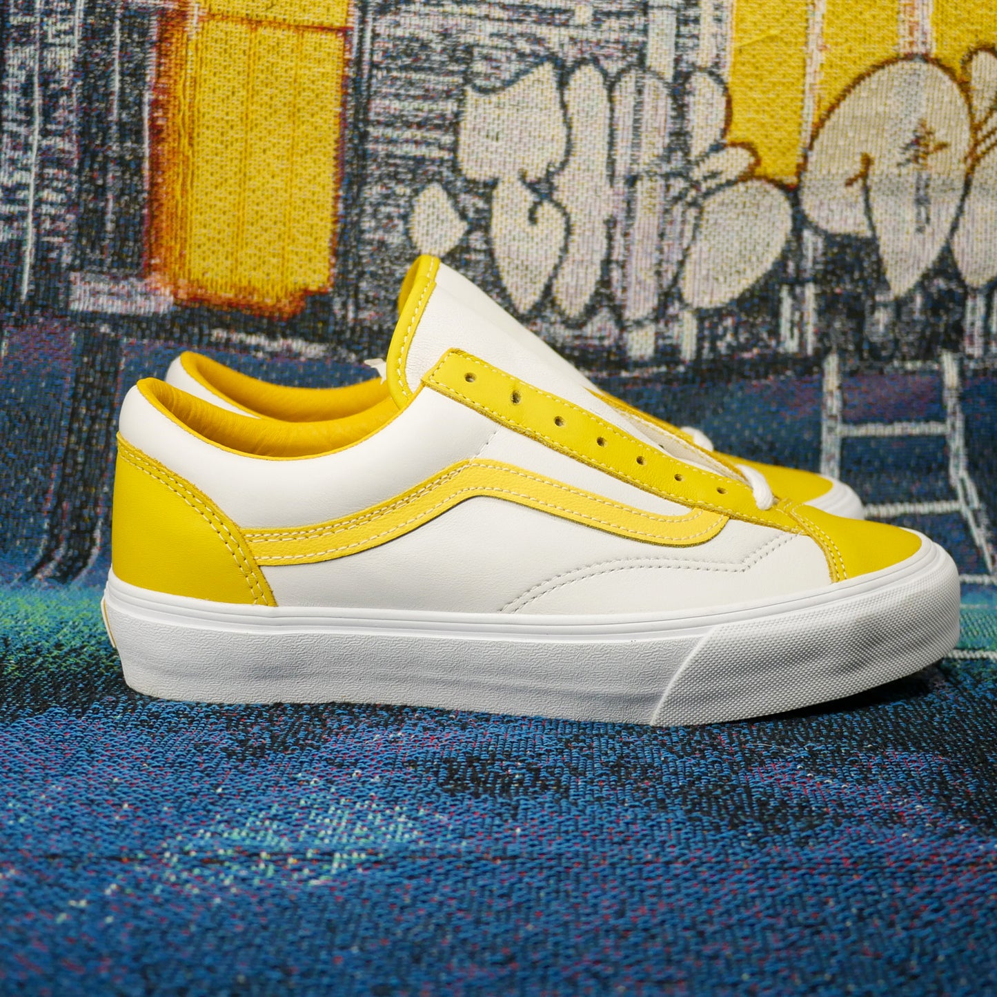 Vans OG Style 36 (White/Freesia)