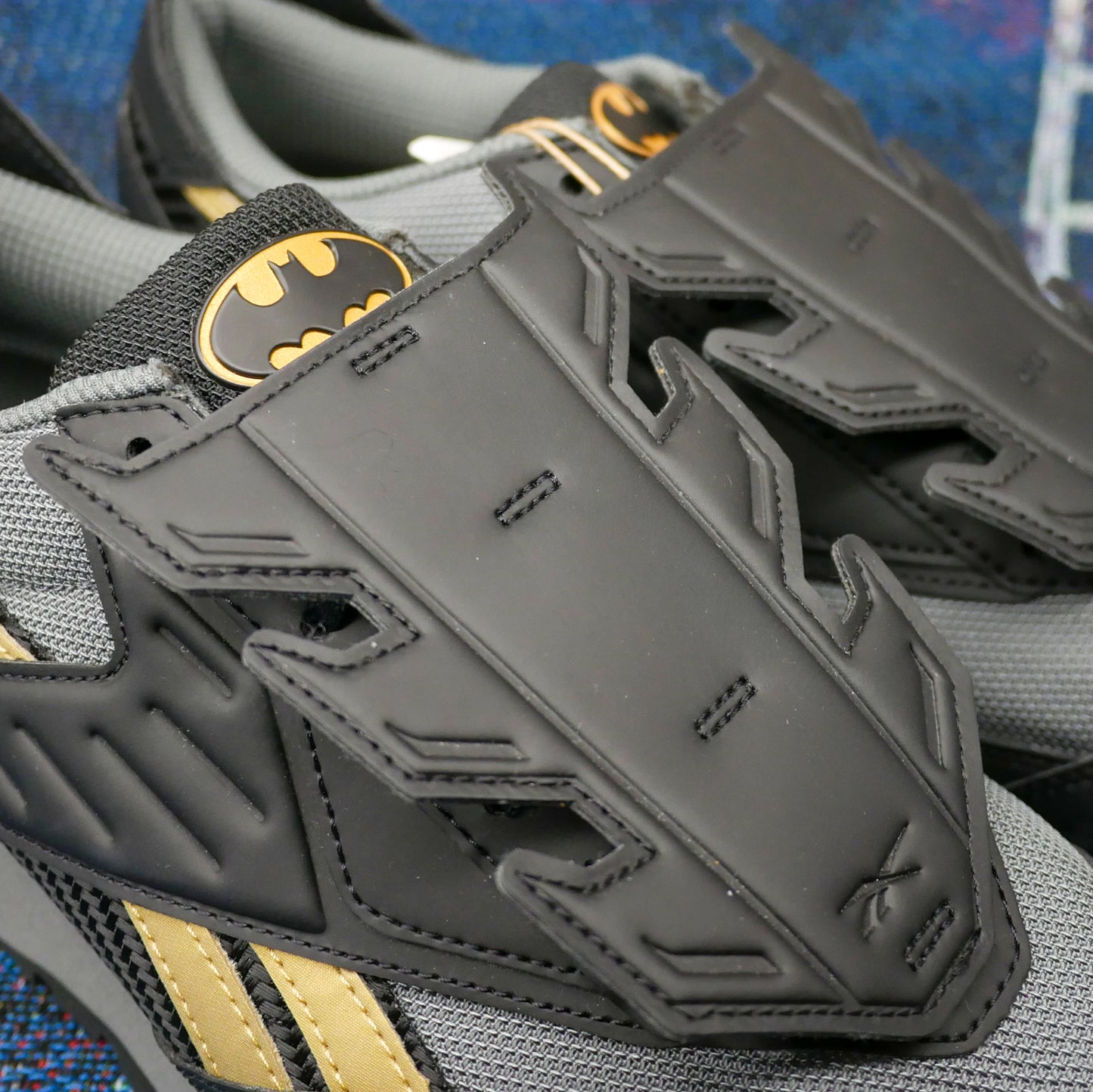 Reebok x DC Comics Batman LX 2200