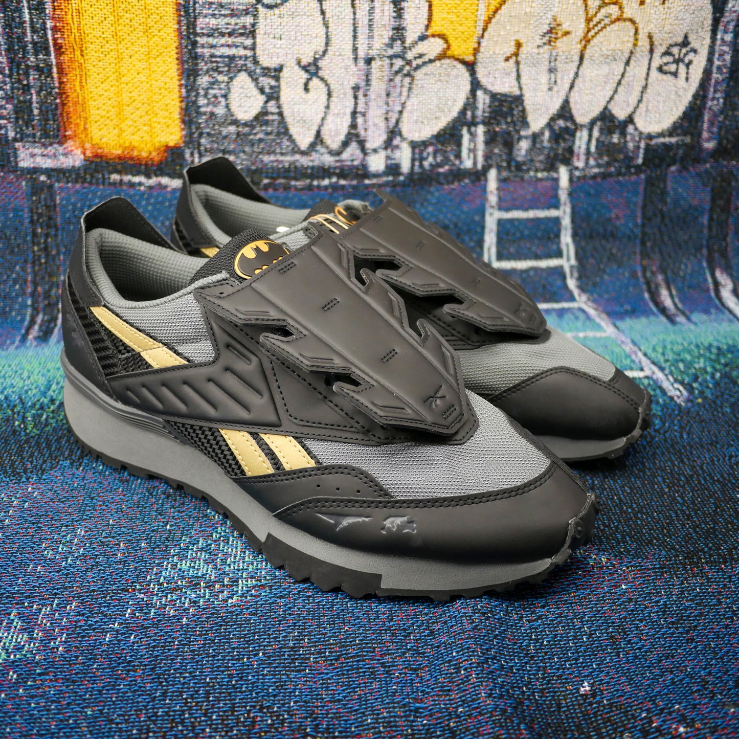 Reebok x DC Comics Batman LX 2200
