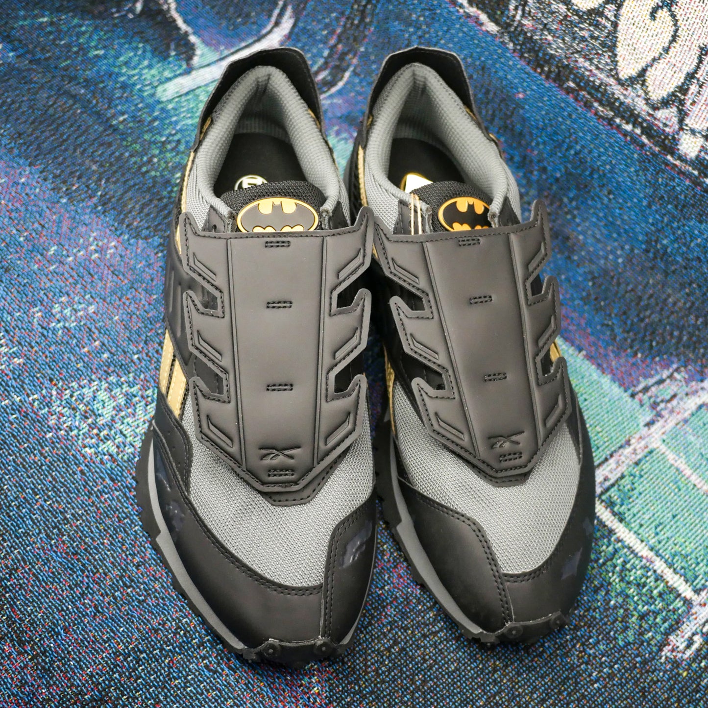 Reebok x DC Comics Batman LX 2200