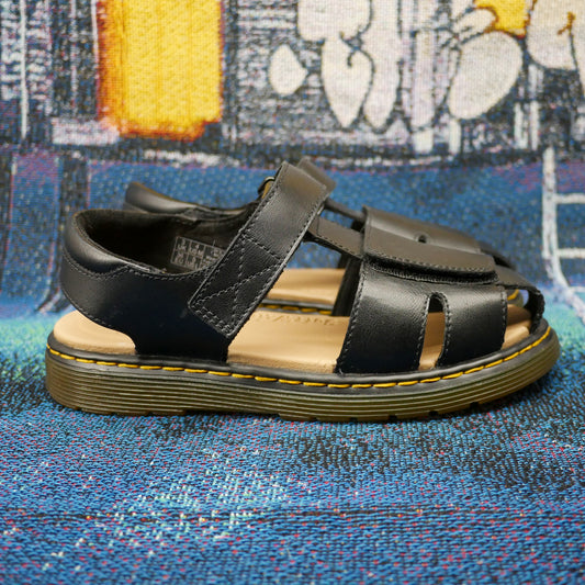 Dr. Martens Moby II