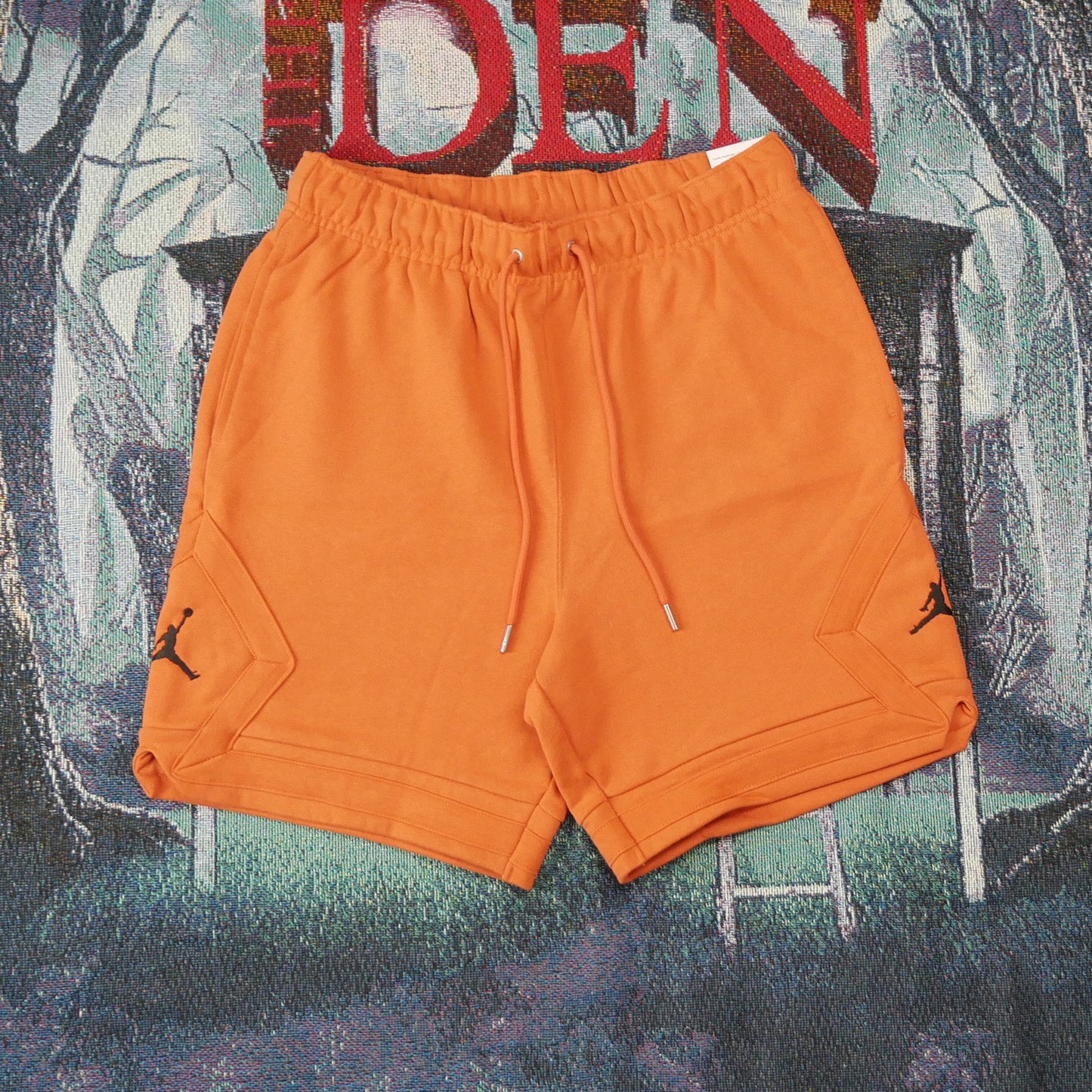 Jordan Flight Fleece Essentials Shorts (Light Sienna)