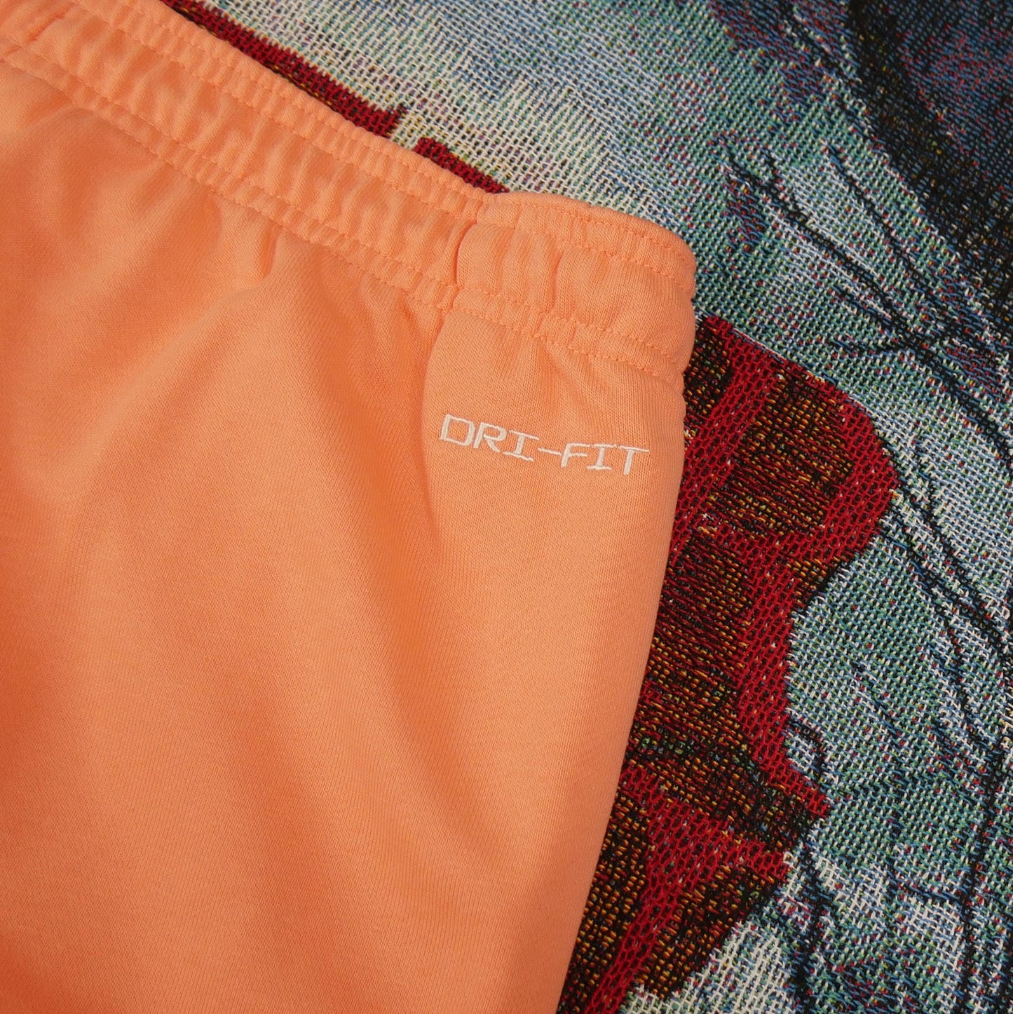 Nike Standard Issue Pants (Crimson Bliss)