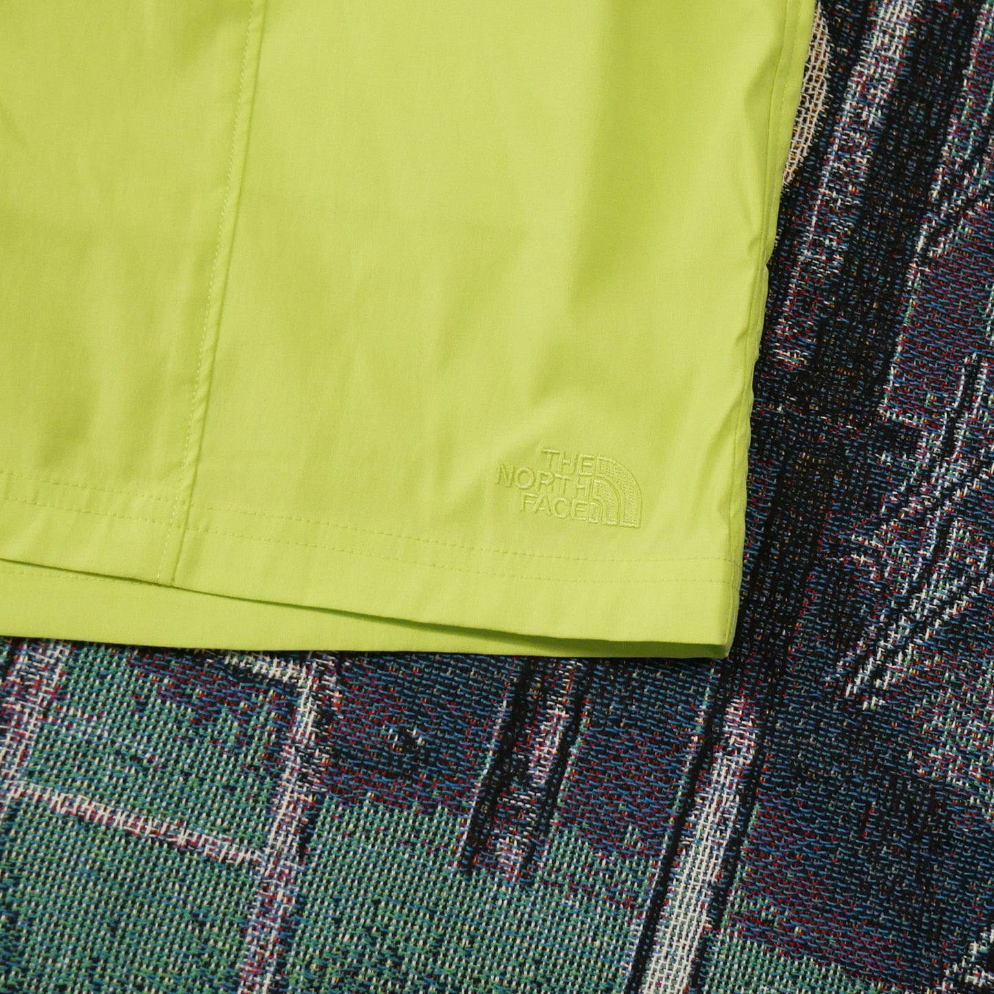 The North Face Class V Pull On Shorts (Sharp Green)