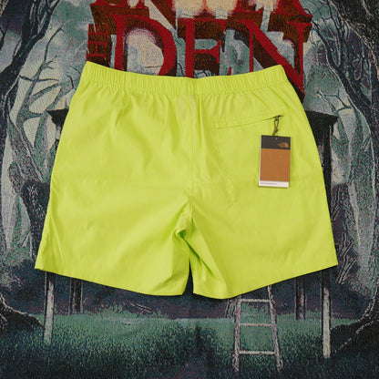 The North Face Class V Pull On Shorts (Sharp Green)