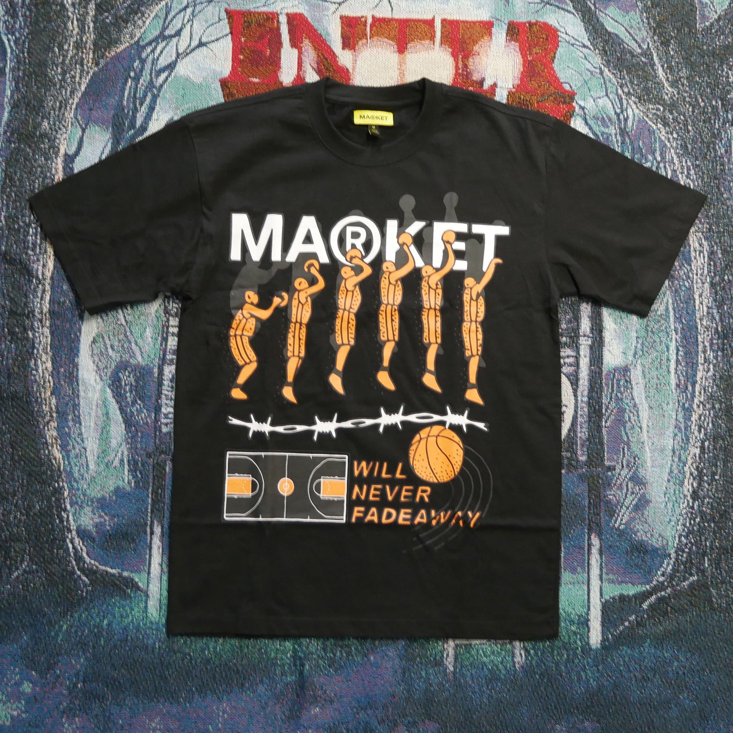 MARKET Jump Shot Tee