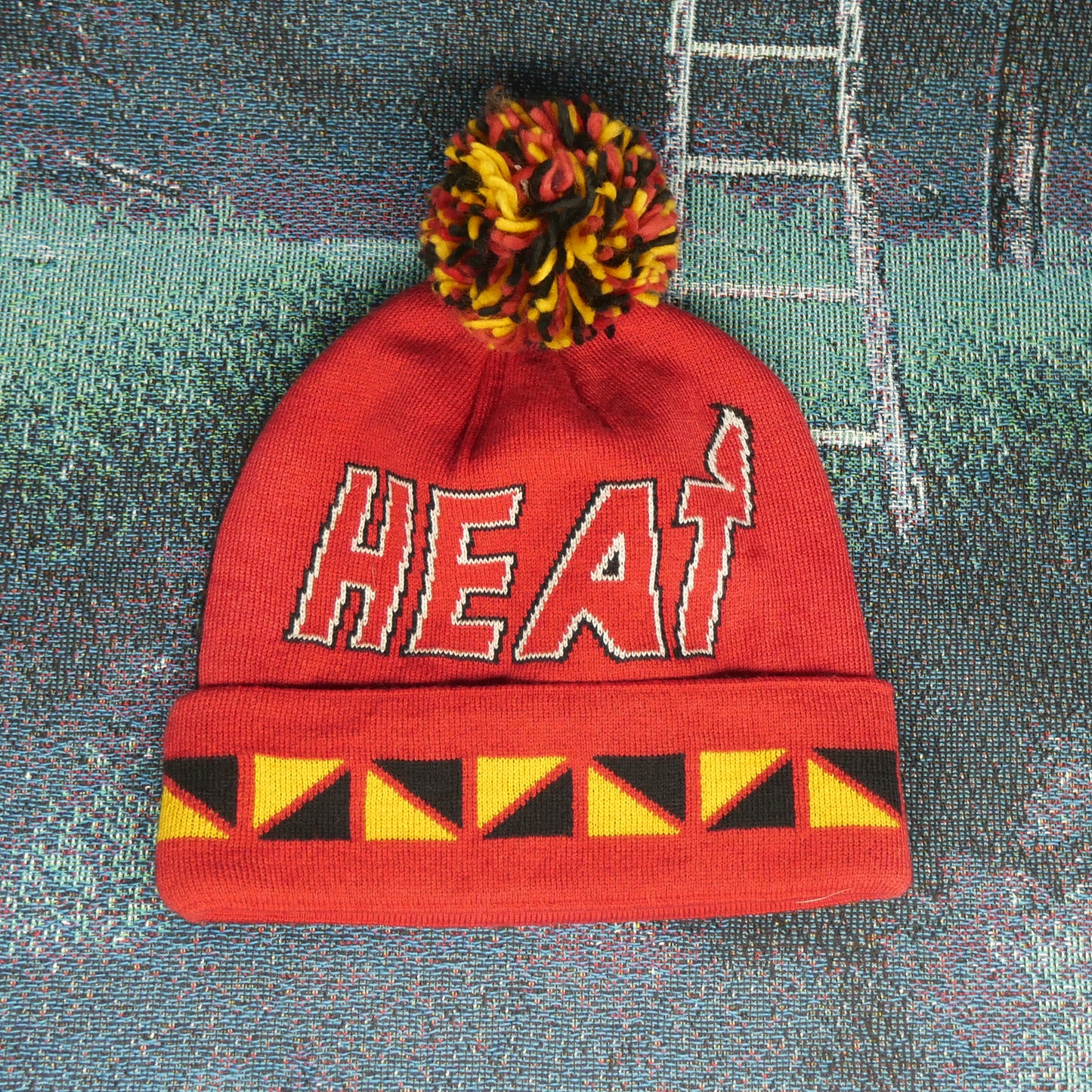 Mitchell & Ness Miami Heat Jacquard Cuffed Pom Beanie