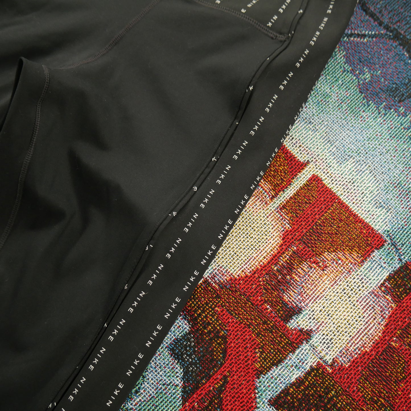 Nike Luxe Icon Clash Legging