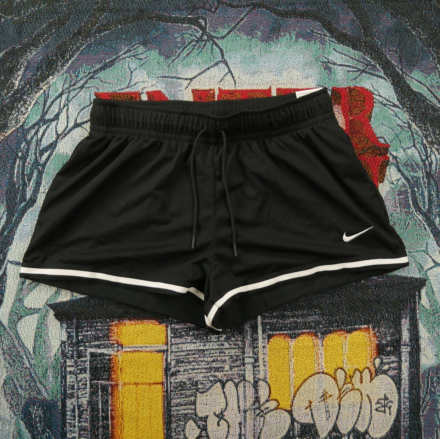 Nike Sportswear Essential Mesh Mid Rise Shorts